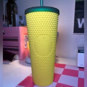 🍍 Rare Starbucks Hawaii Exclusive Pineapple Studded Tumbler – Venti (24 oz)